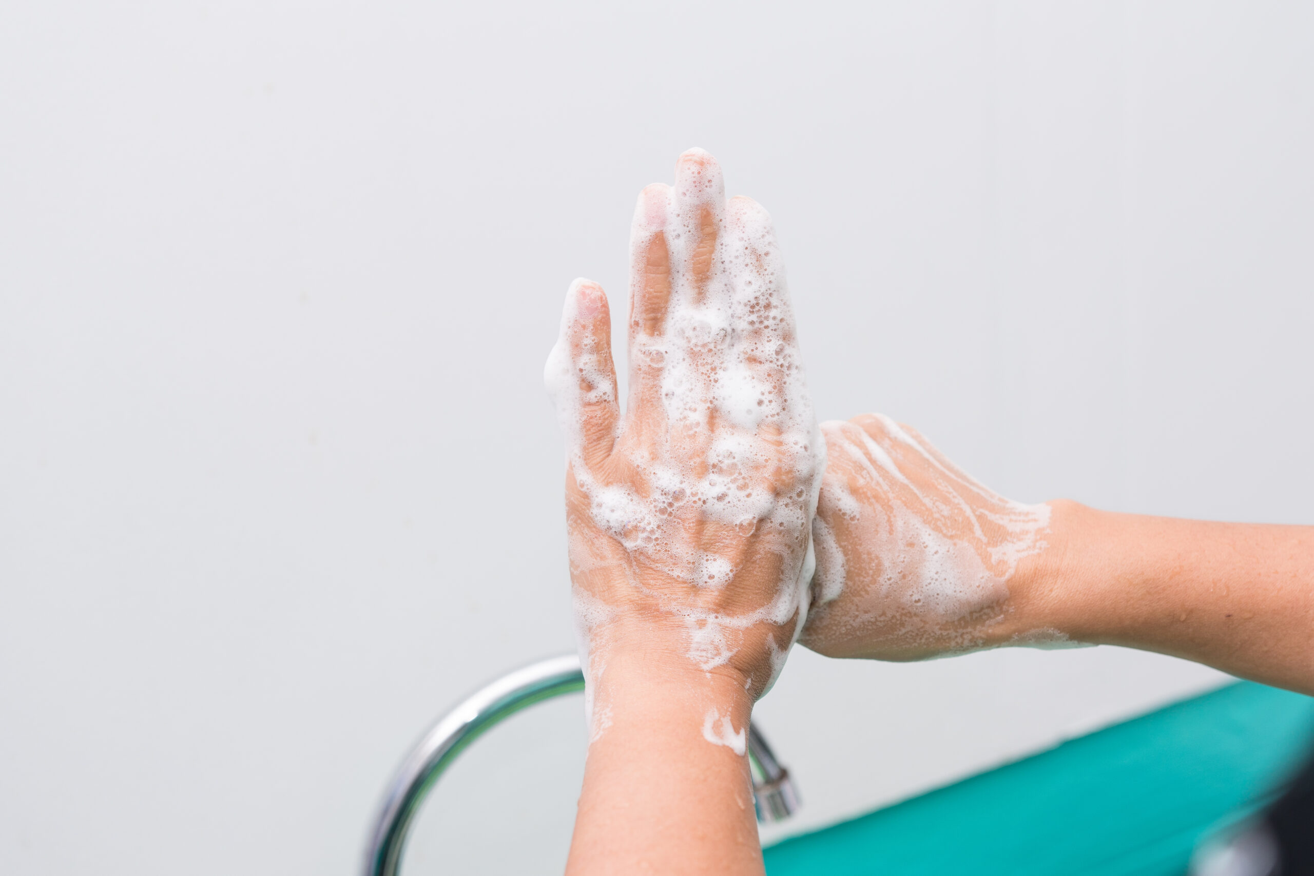 when-should-health-care-workers-wash-their-hands-and-other-helpful